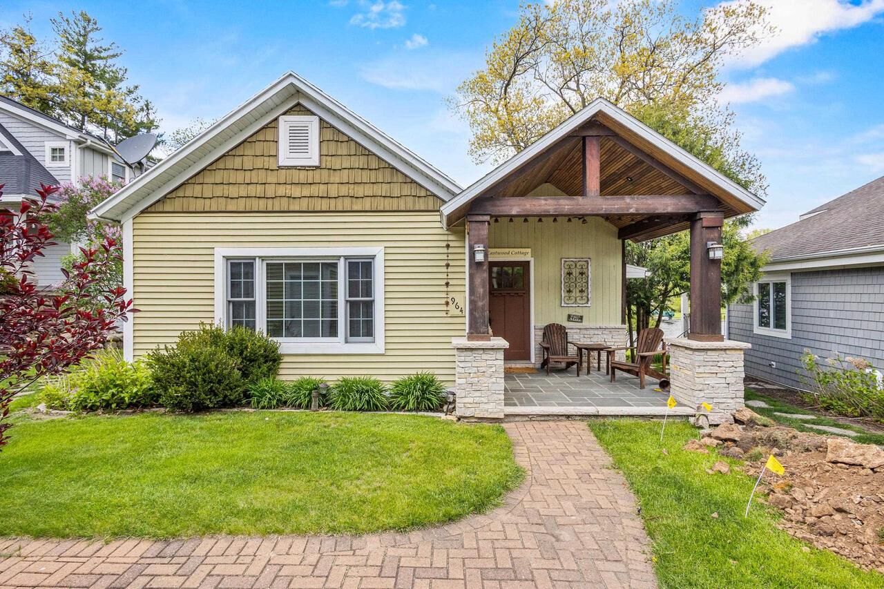 Property Photo:  W964 Spring Grove Road  WI 54941 