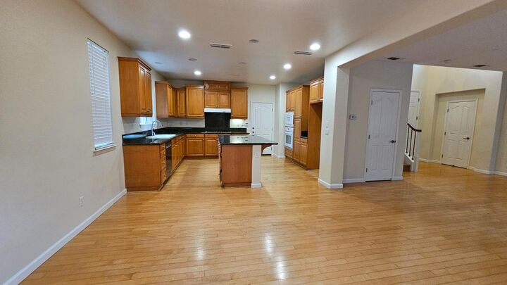 Property Photo:  480 N Orinda Court  CA 95391 
