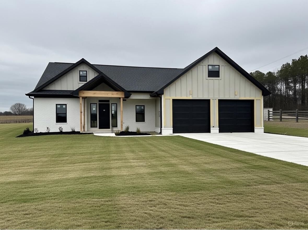 Property Photo:  100 Hummingbird Way  AL 35645 - KILLEN 