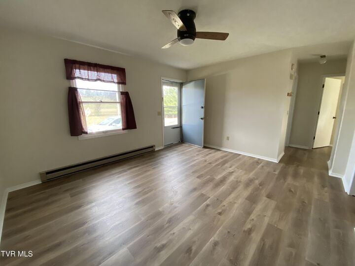 Property Photo: 4204 Carroll Creek Road TN 37604