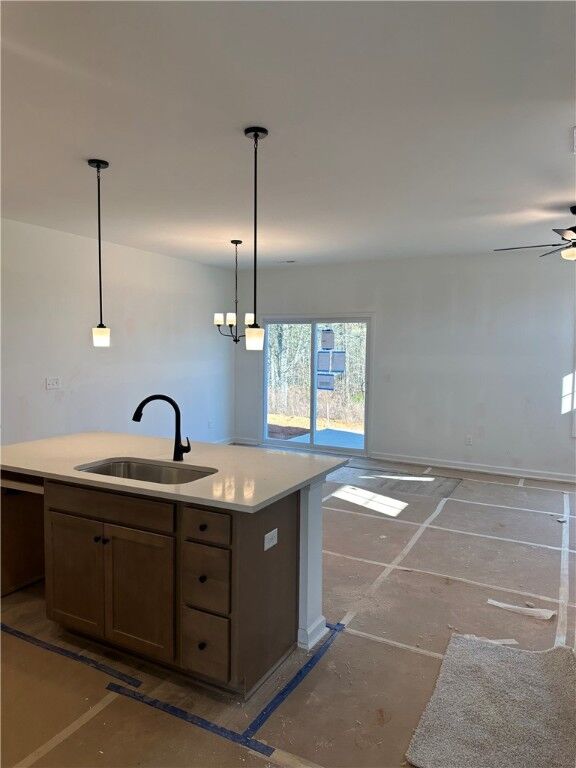 Property Photo: 404 Belgrove Way SC 29640