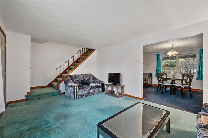 Property Photo: 2520 Starkamp Street PA 15226