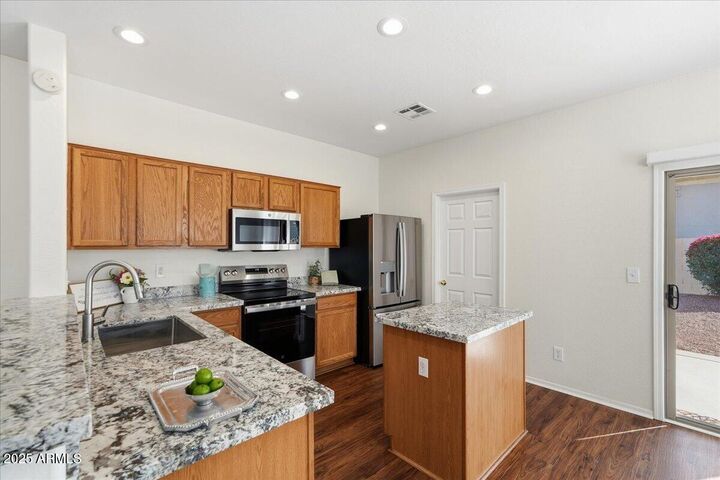 Property Photo: 16811 W Rimrock Street AZ 85388