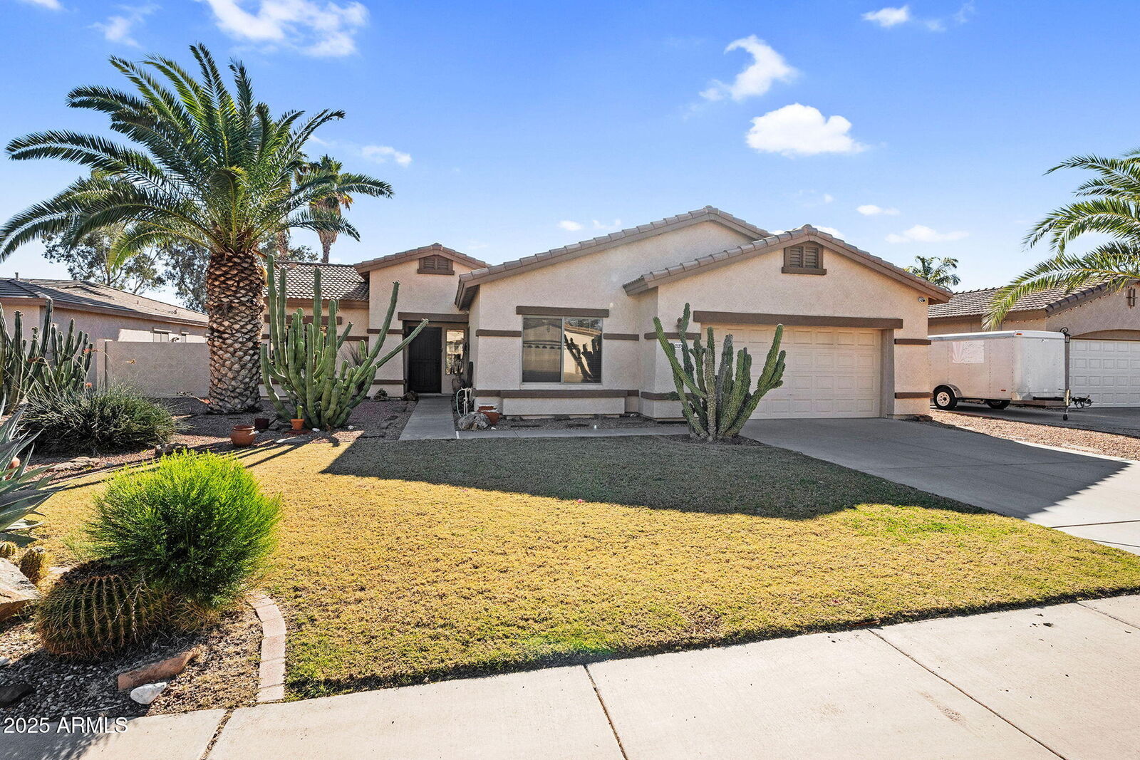 Property Photo:  21279 E Twin Acres Drive  AZ 85142 