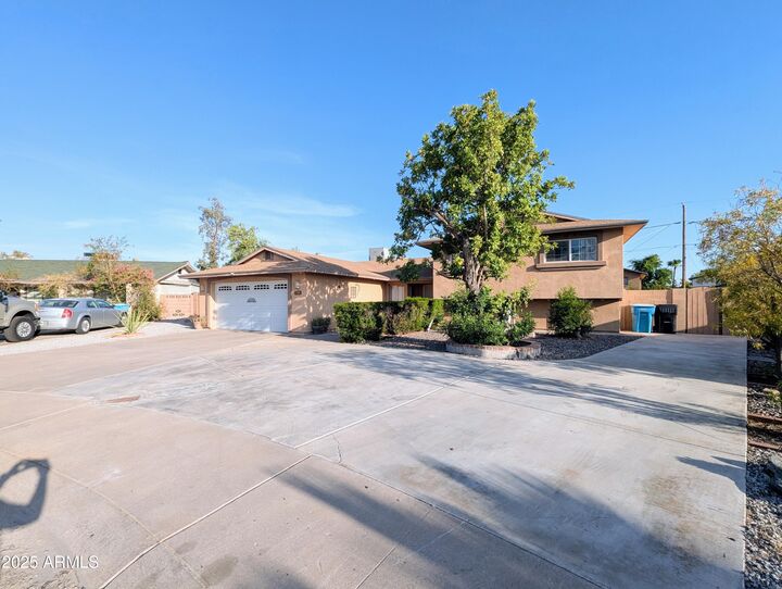 Property Photo: 4019 W San Miguel Avenue AZ 85019