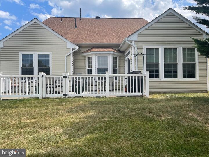 Property Photo: 3758 Blowing Leaf Place VA 22025