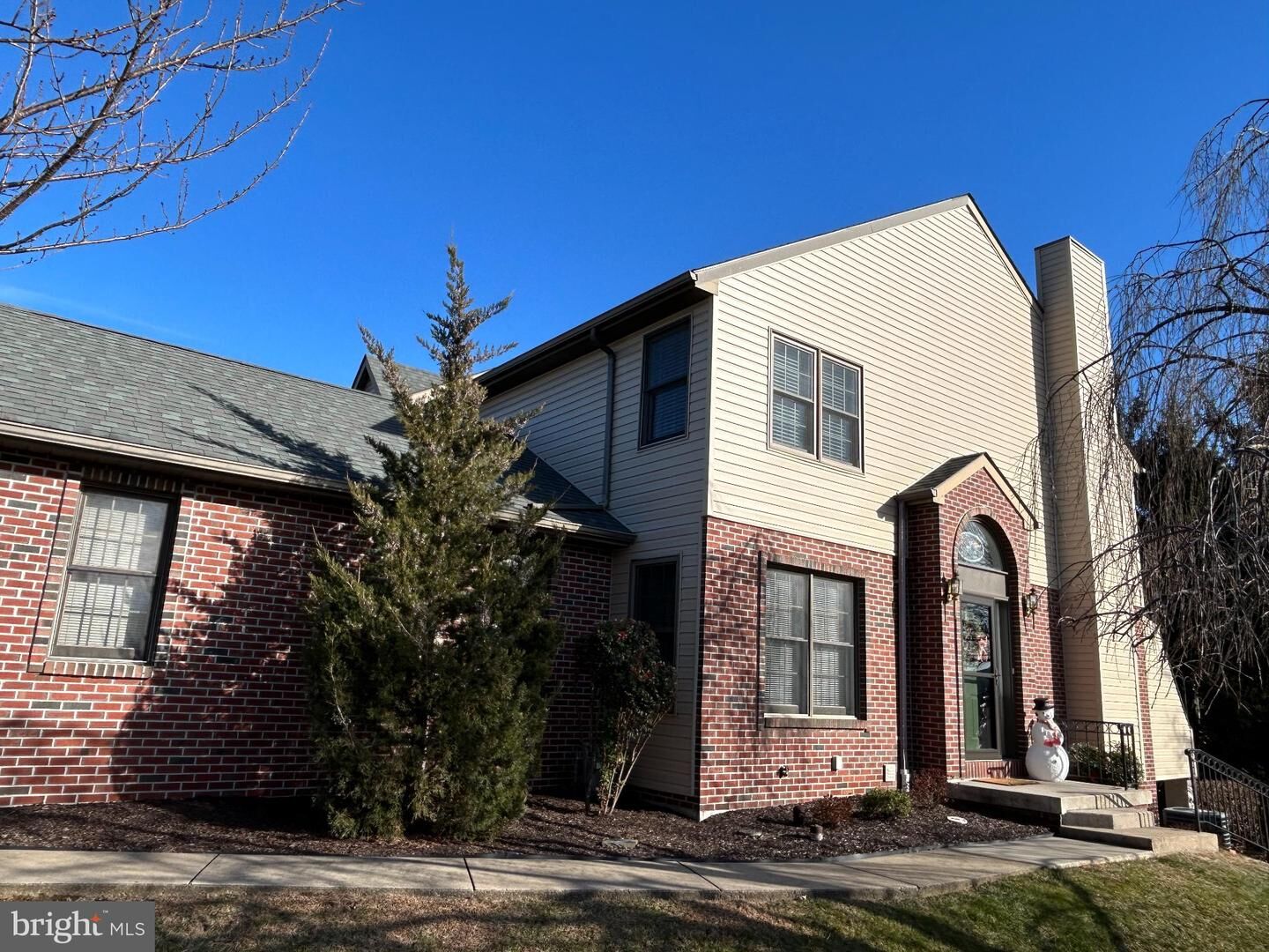 Property Photo:  55 Jean Lo Way  PA 17406 