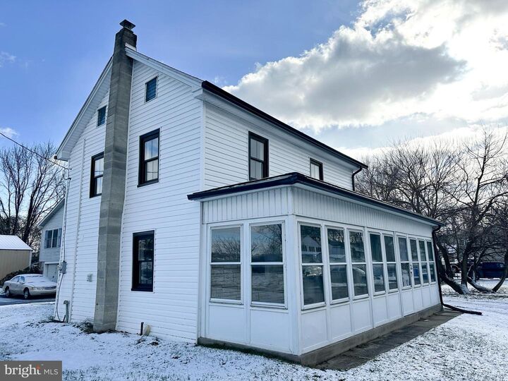 Property Photo: 601 Water Street PA 17070