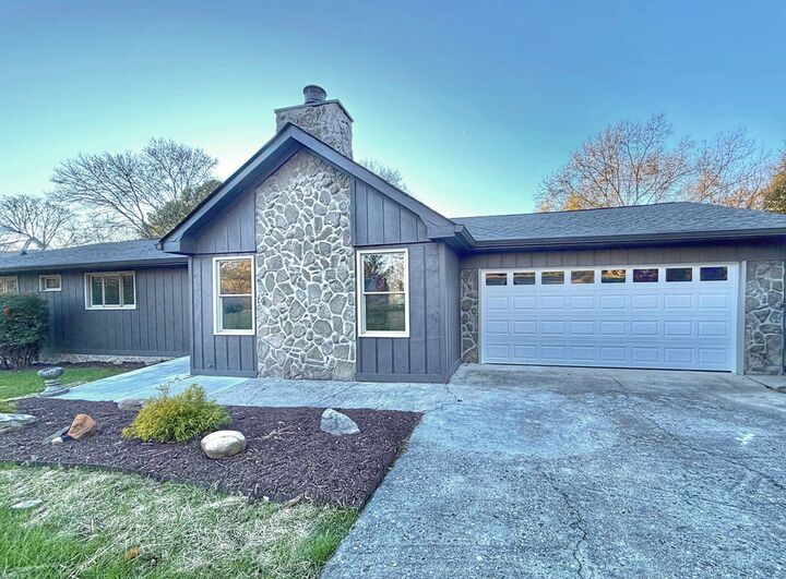 Property Photo:  1902 Brookhaven Circle  GA 30720 