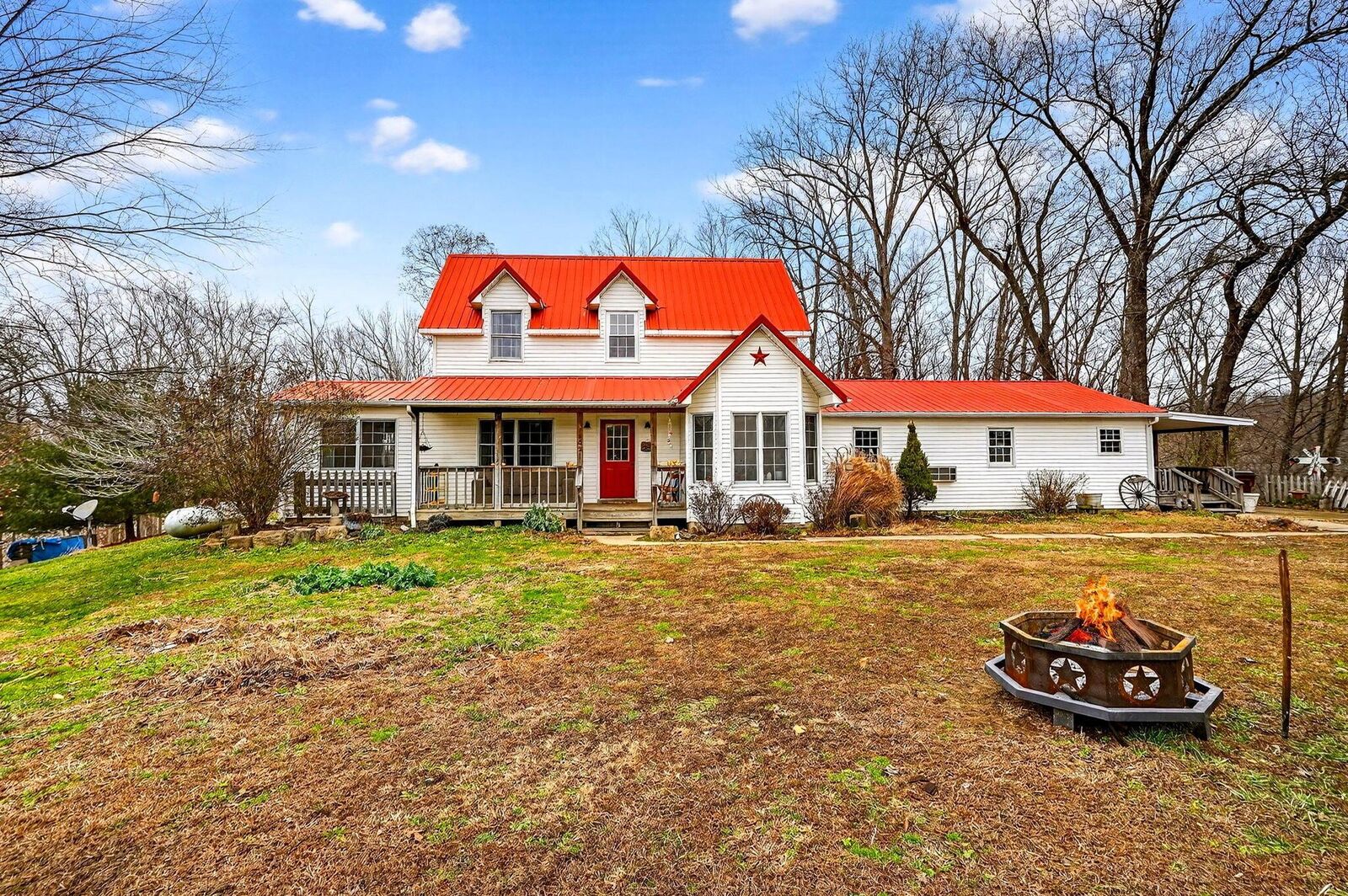 Property Photo:  1521 Sam Gilliland Road  OH 45656 