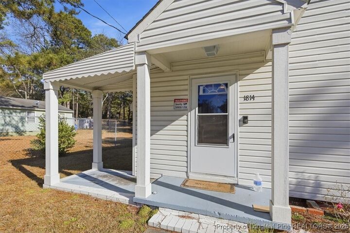 Property Photo:  1814 Newark Avenue  NC 28301 