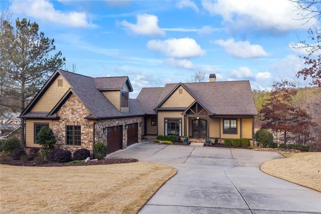 Property Photo: 1308 Currahee Club Drive GA 30577