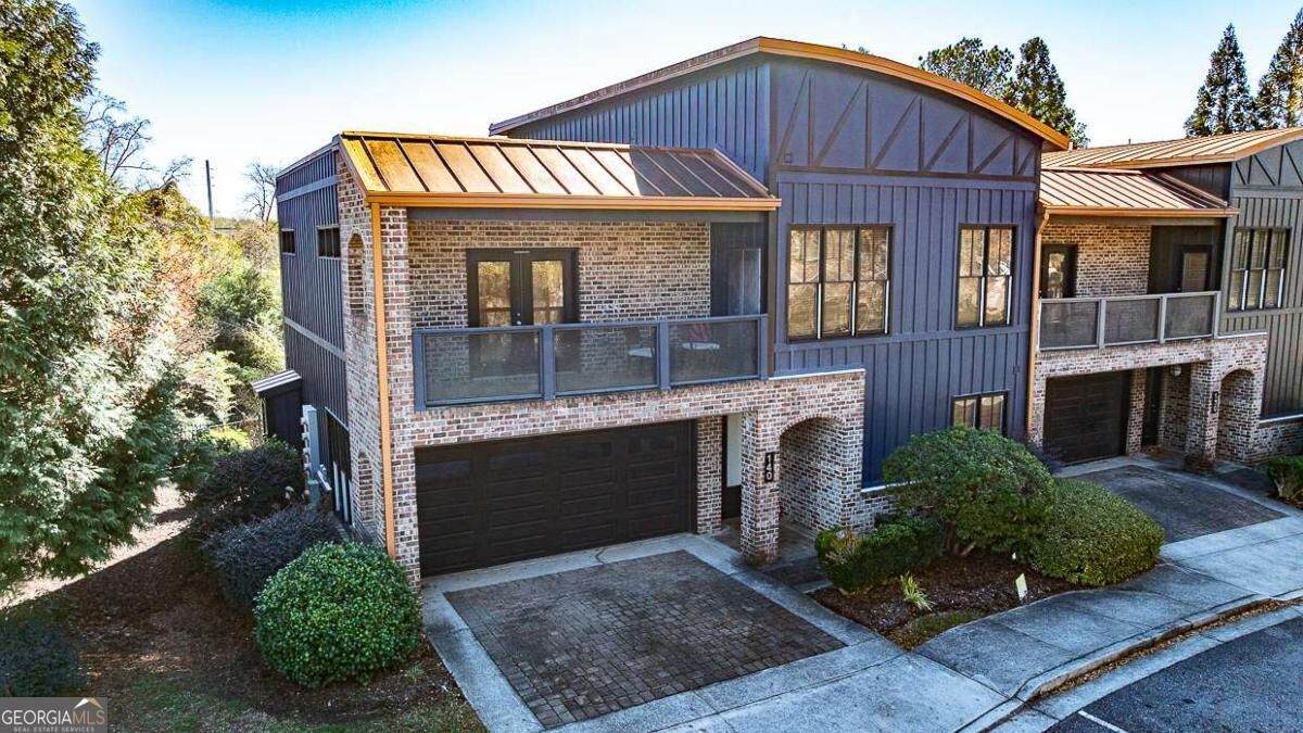 Property Photo: 118 Ruth Drive 140 GA 30601