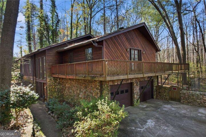 Property Photo: 1091 Cole Drive SW GA 30047