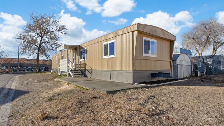 Property Photo:  317 W 8th Street 34  CO 81526 