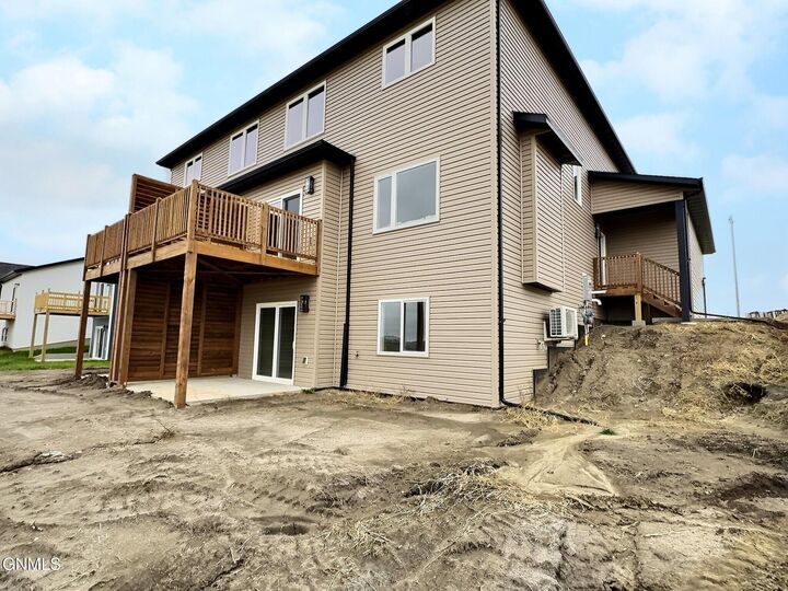 Property Photo: 1020 Beretta Street NW ND 58554