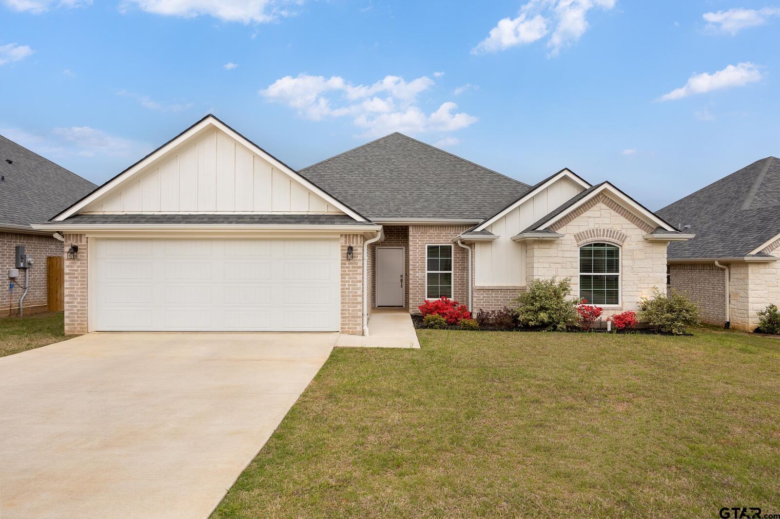 Property Photo: 1649 Legacy Dr TX 75703