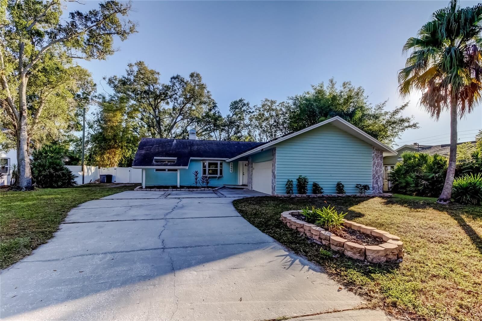 Property Photo:  9466 127th Avenue  FL 33773 