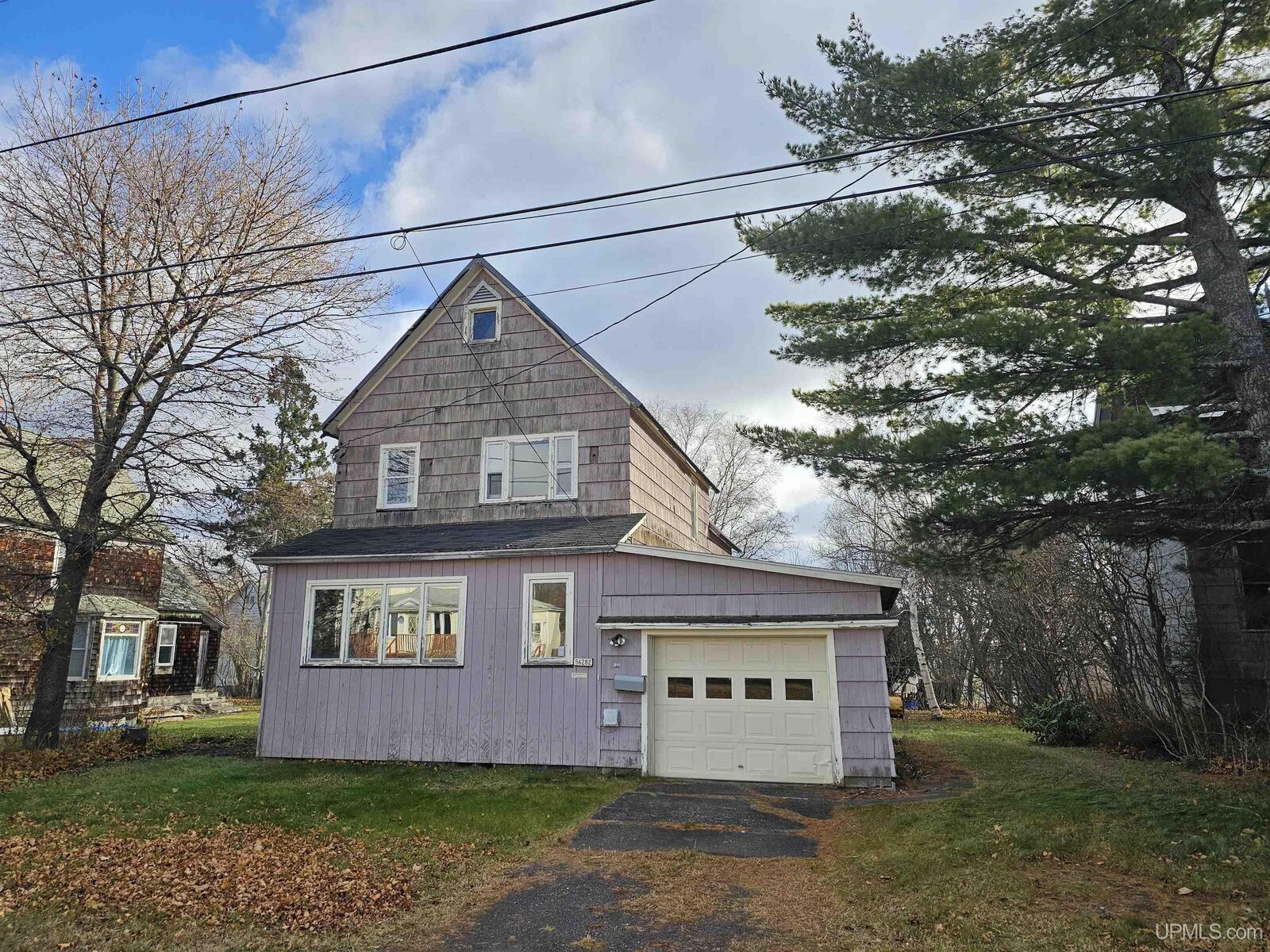 Property Photo:  56282 Union Street  MI 49913 