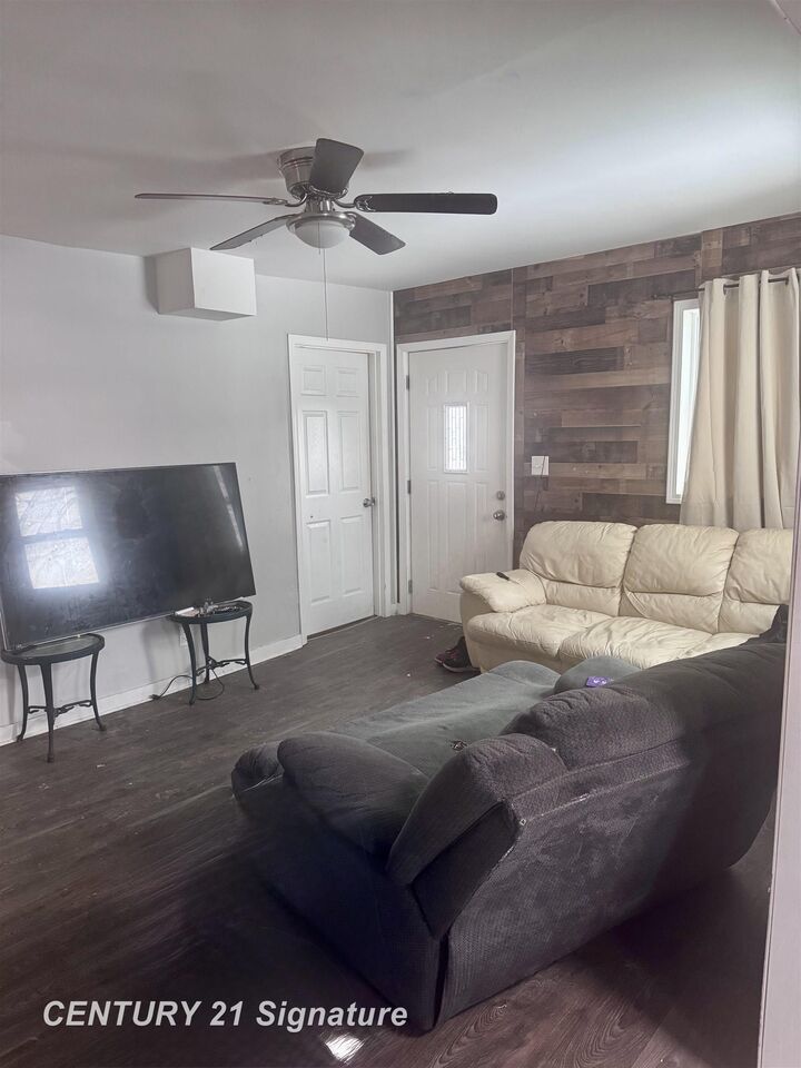 Property Photo: 248 Adams Street MI 48708