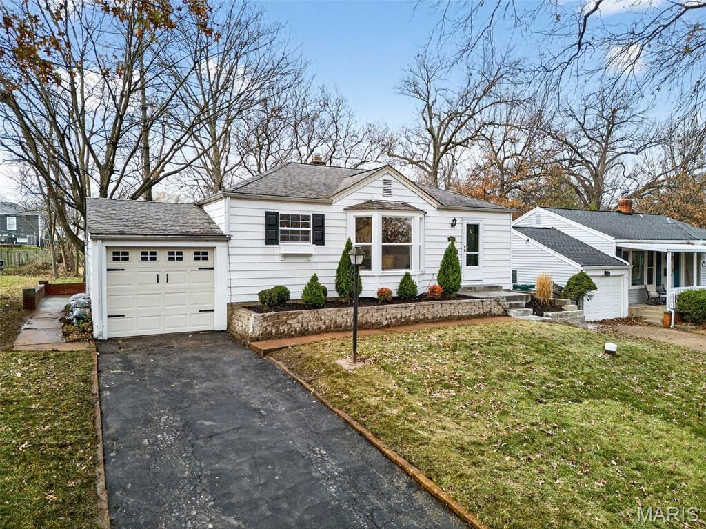 Property Photo:  719 Selma Avenue  MO 63119 