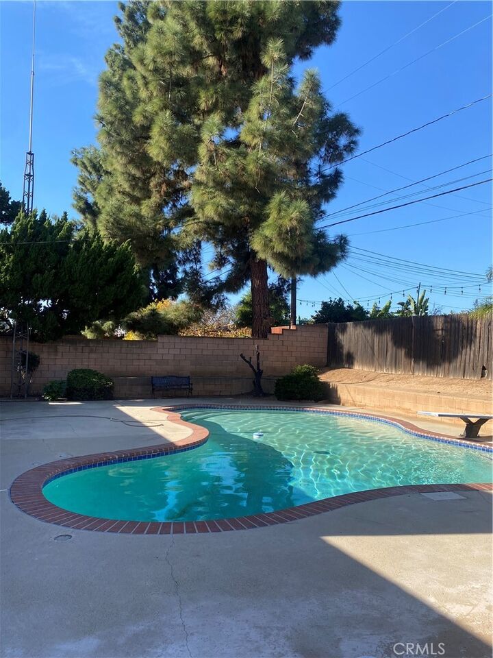 Property Photo:  1651 E Retford St Street  CA 91724 