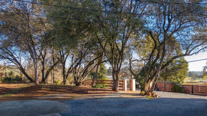 Property Photo: 10665 Harris Road CA 95603