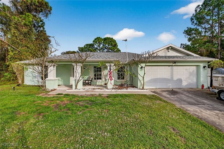 Property Photo:  315 Leruth Avenue  FL 33974 