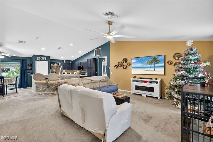 Property Photo: 315 Leruth Avenue FL 33974