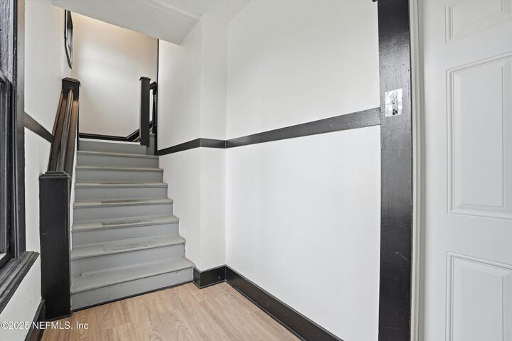 Property Photo: 135 E 17th Street FL 32206