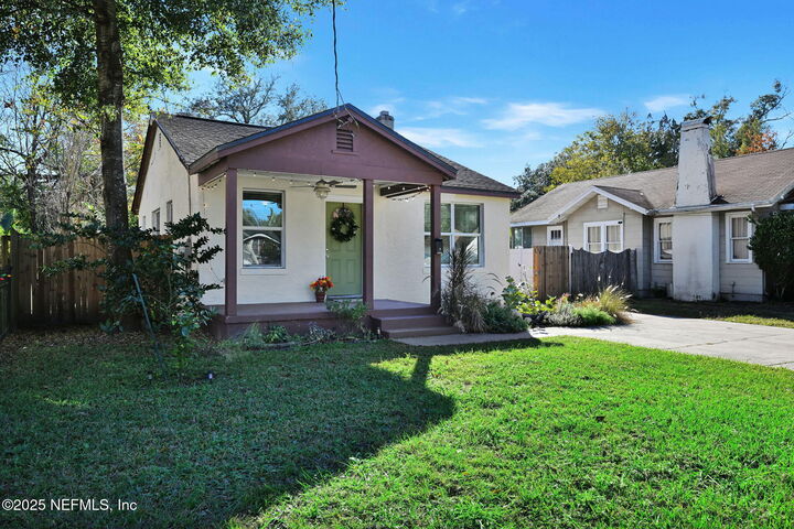 Property Photo:  4024 Dellwood Avenue  FL 32205 