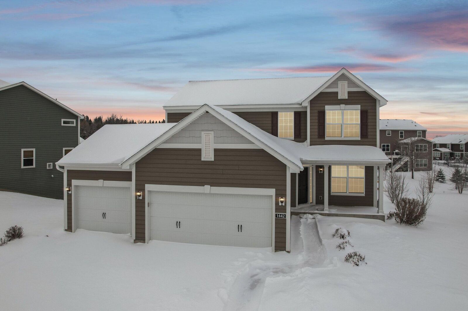 Property Photo: 1442 Pebble Beach Drive MN 55129