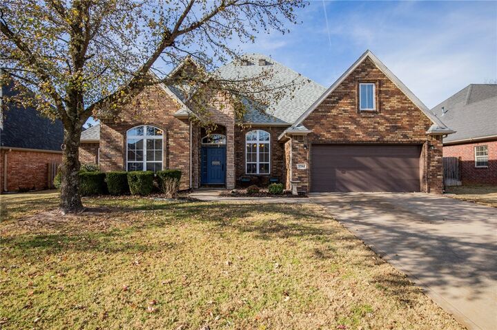 Property Photo:  5704 S Chanberry Lane  AR 72758 