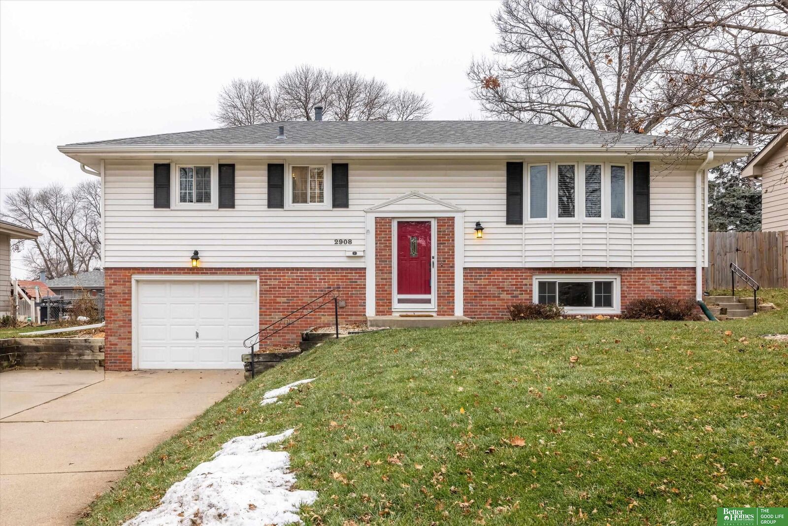 Property Photo: 2908 S 136 Street NE 68144