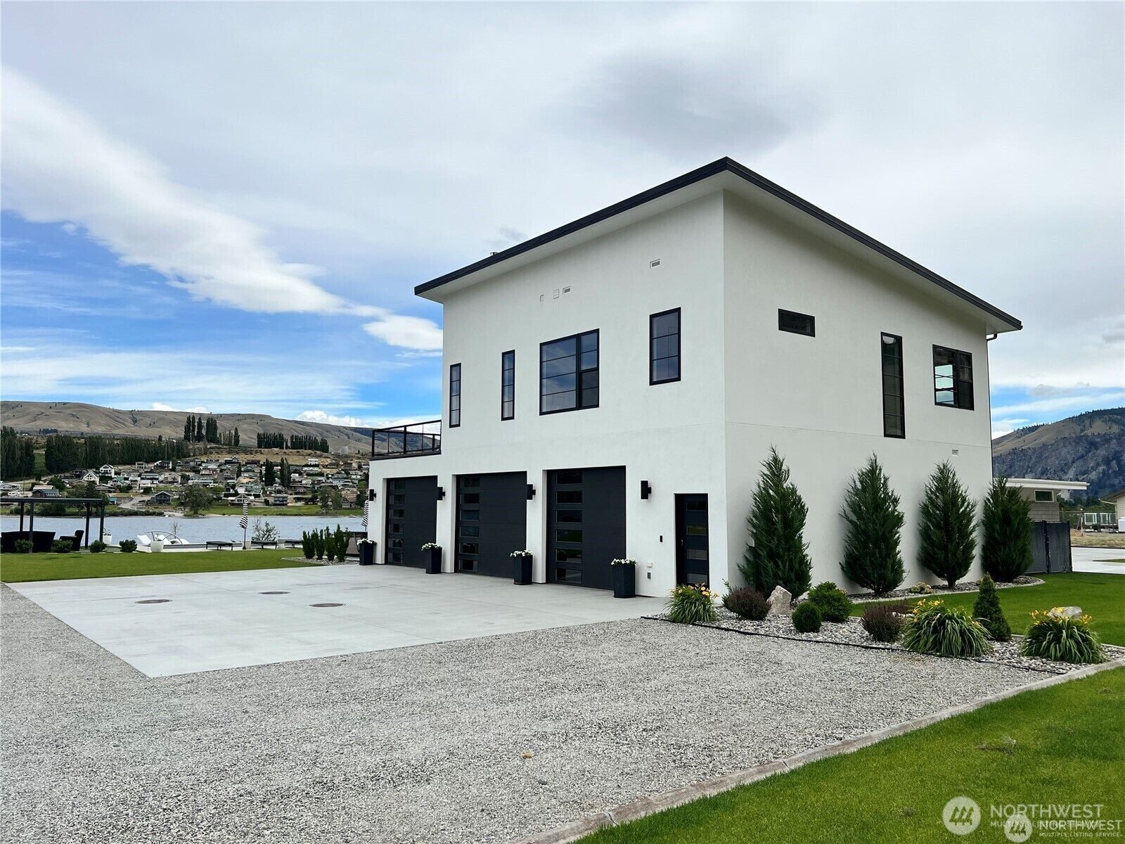 Property Photo:  138  Coles View Lane  WA 98816 