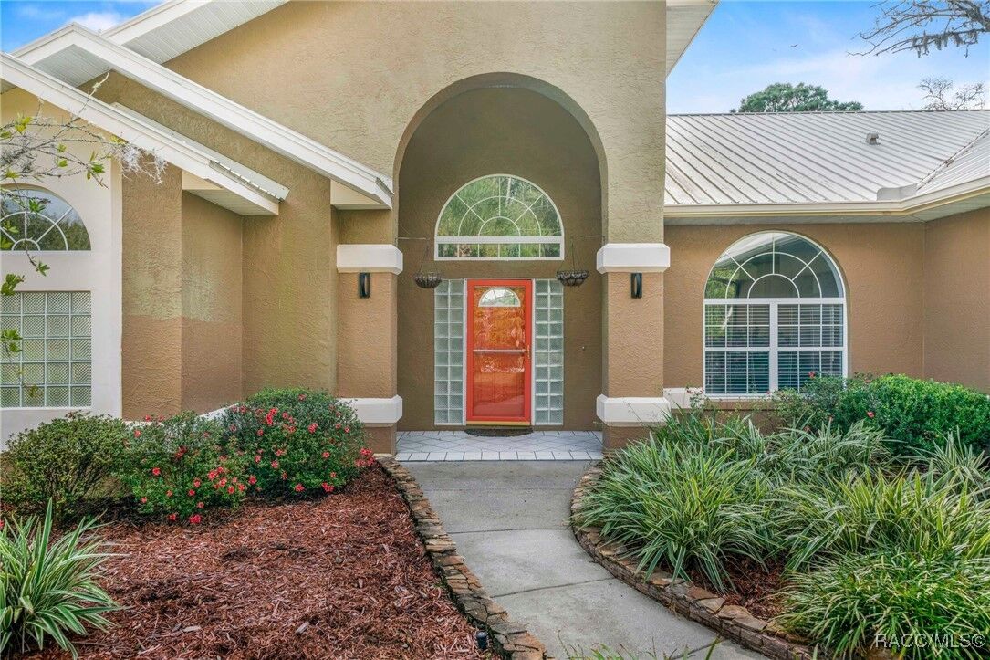 Property Photo:  7802 W Golf Club Street  FL 34429 