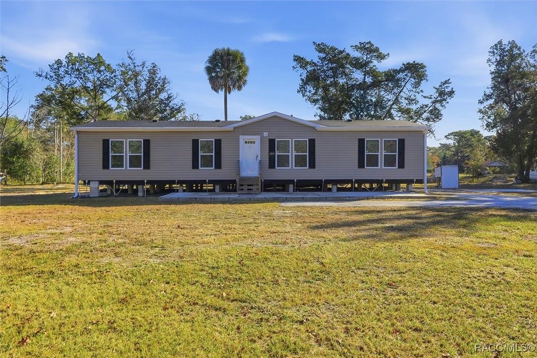 Property Photo: 6919 S Sorrell Avenue FL 34446