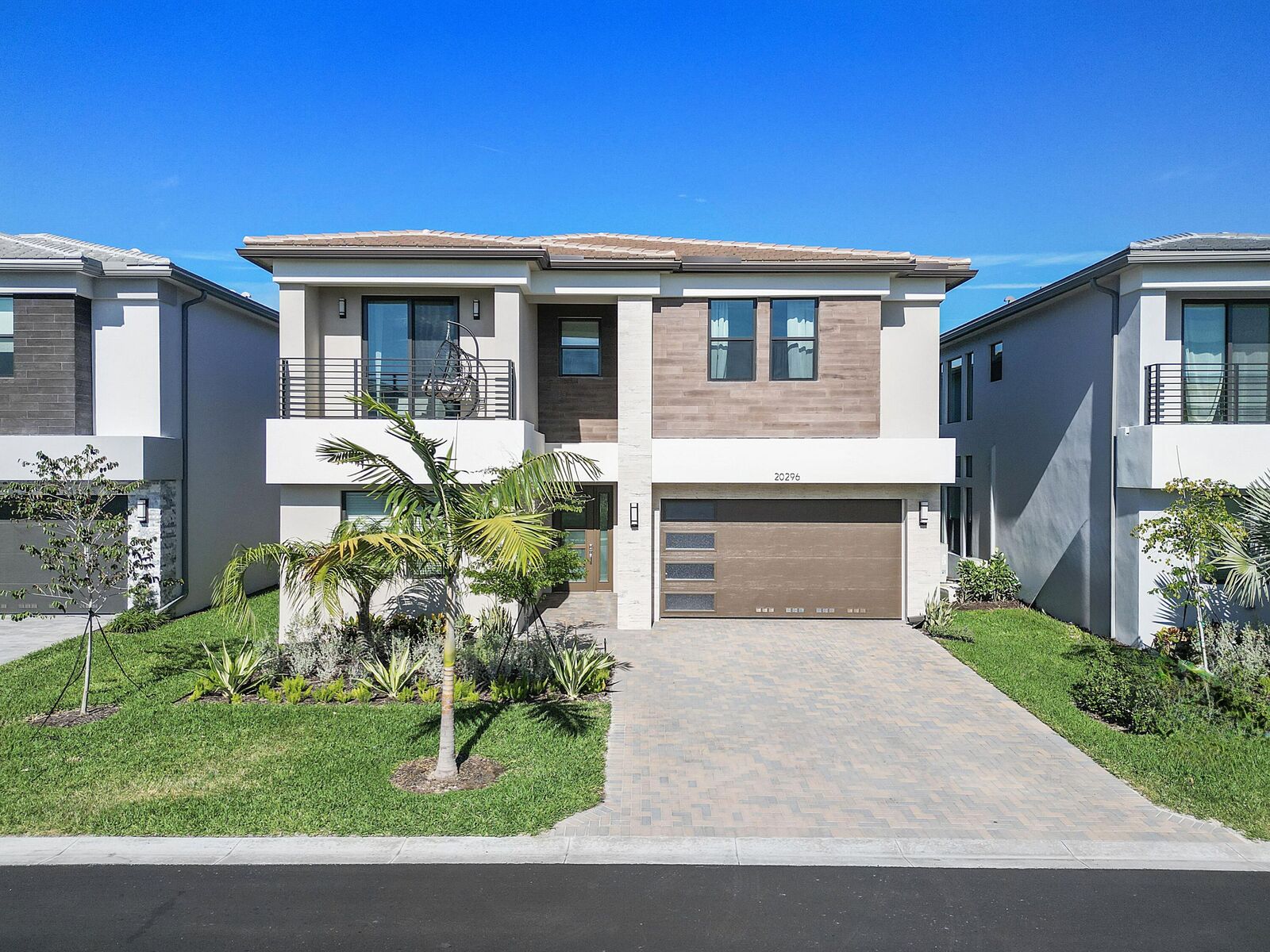 Property Photo:  20296 Somerset Hills Drive  FL 33434 