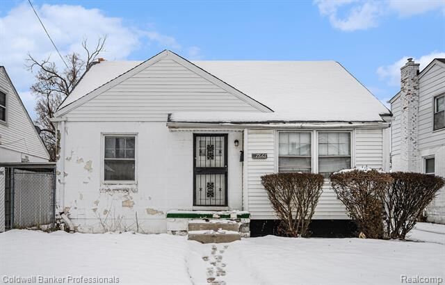 Property Photo: 17867 Mackay Street MI 48212