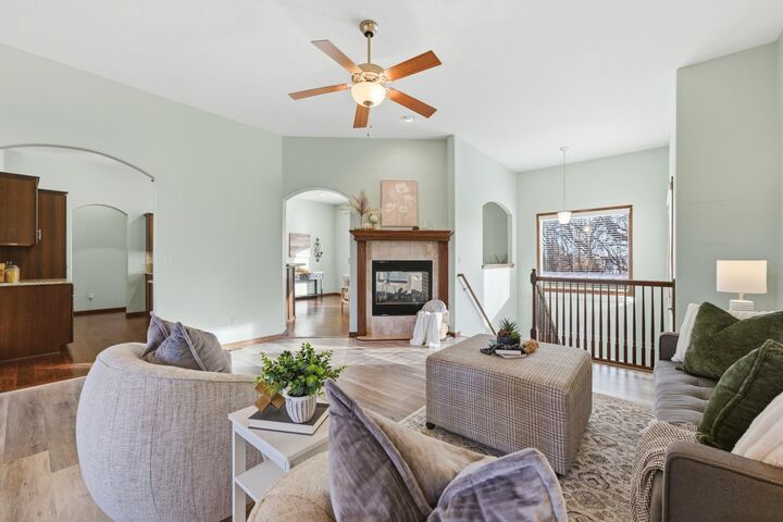 Photo de la propriété: 918 N Beau Jardin St KS 67037