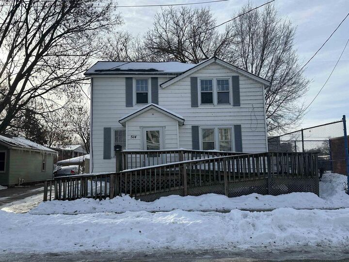 Property Photo:  514 Locust Street  WI 53511 