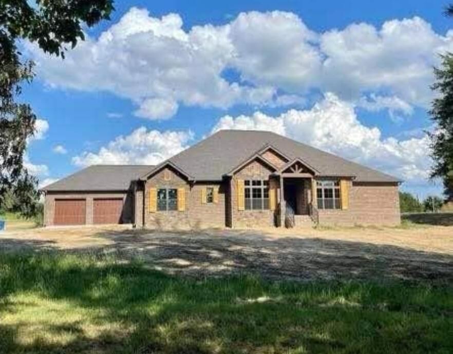Property Photo:  1333 13th St SE  AL 35055 