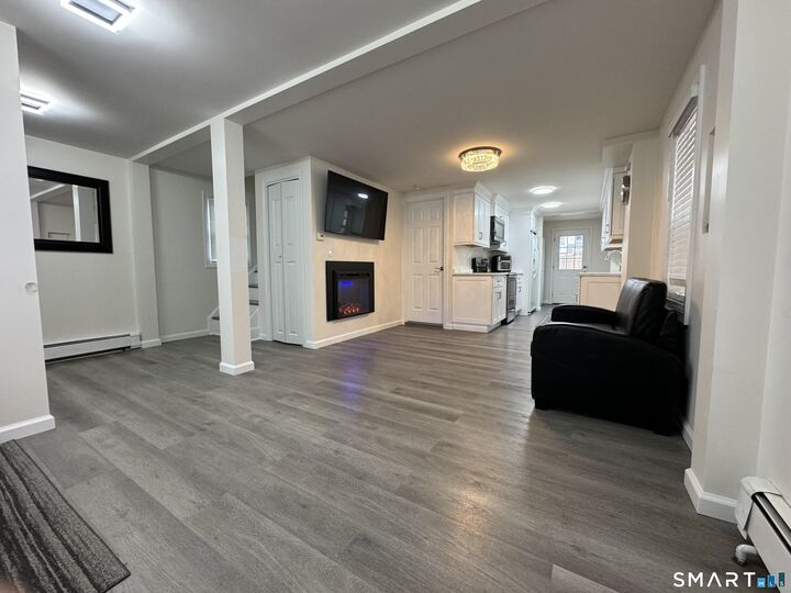 Property Photo: 19 Benham Avenue CT 06460