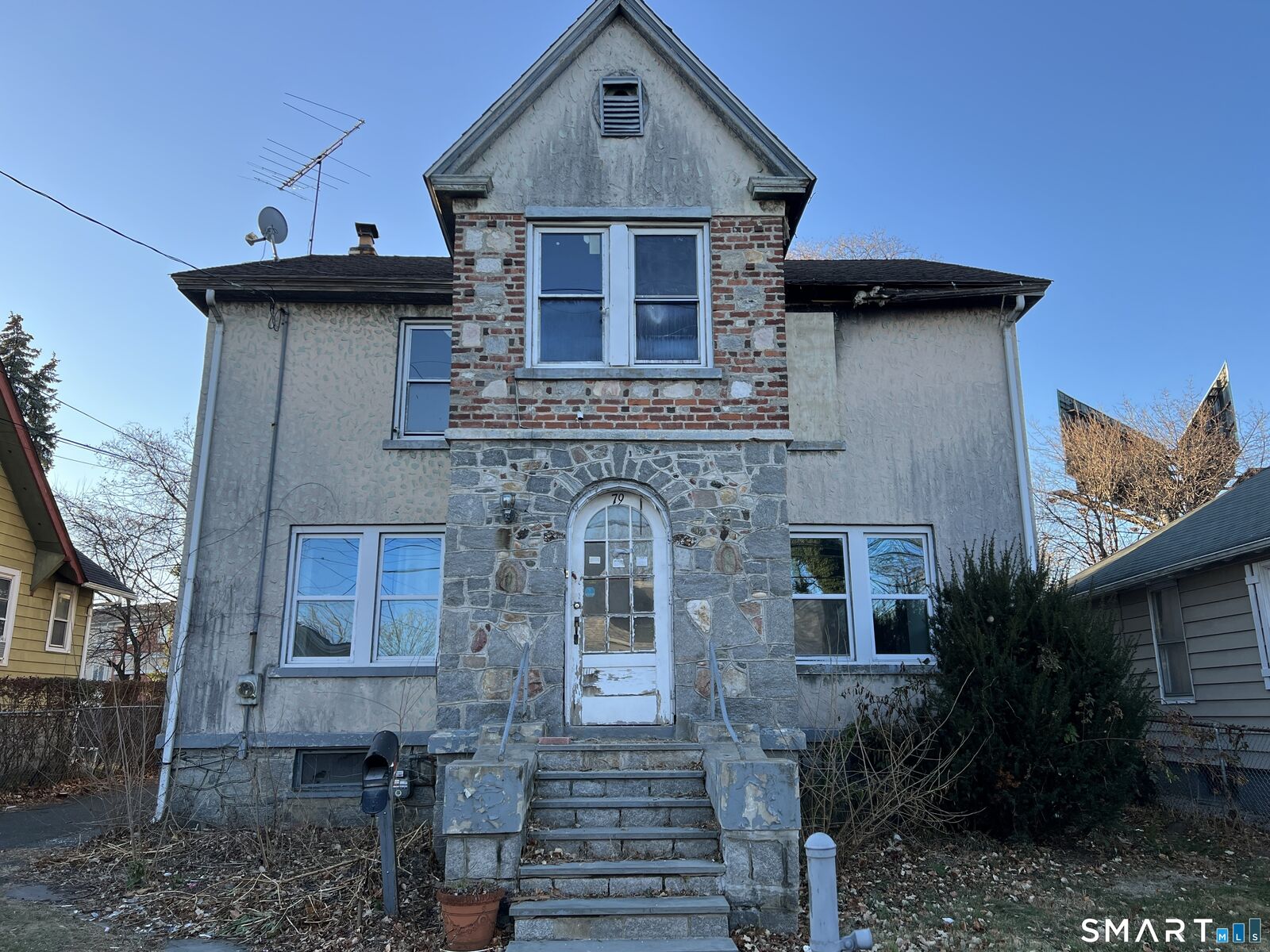 Property Photo:  79 Evelyn Street  CT 06615 