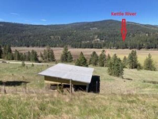 Property Photo: 3500 Rockcut Rd WA 99141