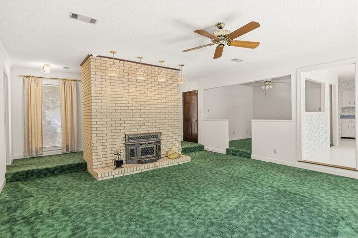 Property Photo: 1920 Lawson Road FL 32308