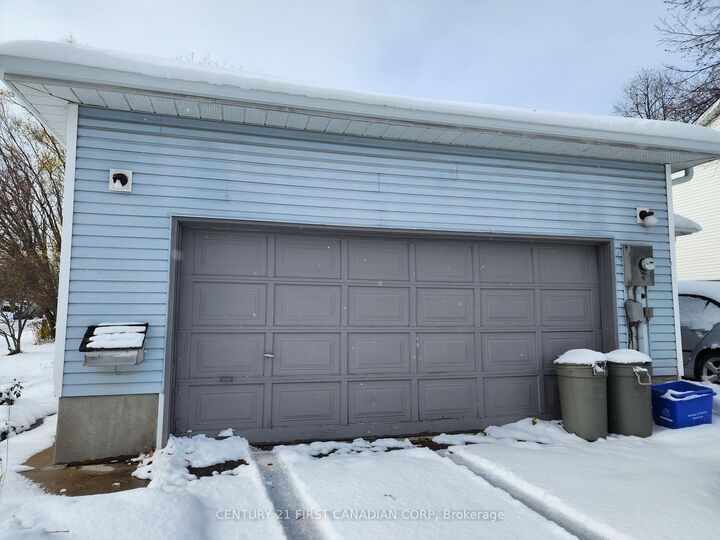 Property Photo:  169 Hutchison Avenue  ON N5C 3Y1 