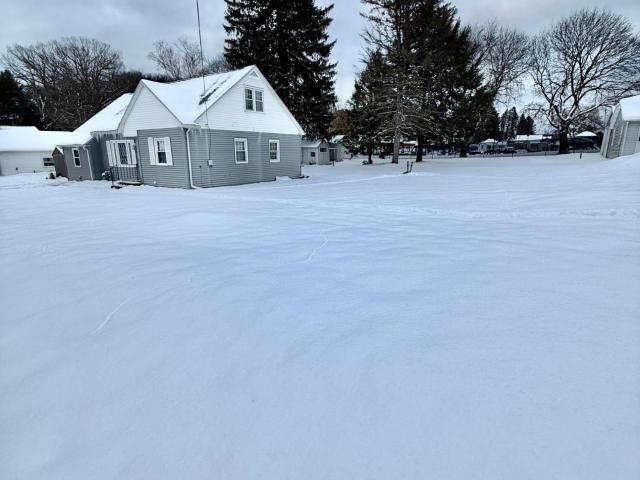 Property Photo:  16 Averill Street  PA 16365 