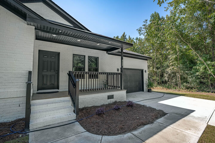 Property Photo:  2109 Harlem Street  SC 29209 