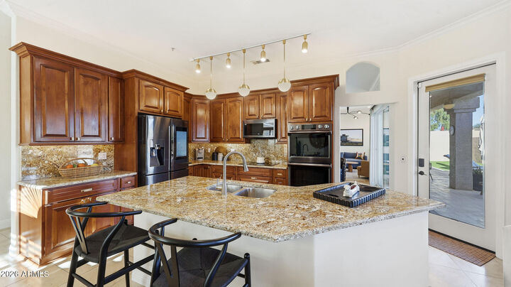 Property Photo: 7475 E Mariposa Grande Drive AZ 85255